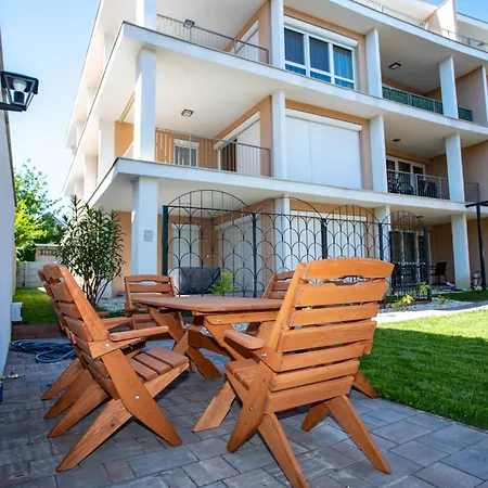 Voeroesko- Hazmester- Balatonalmádi Exterior photo